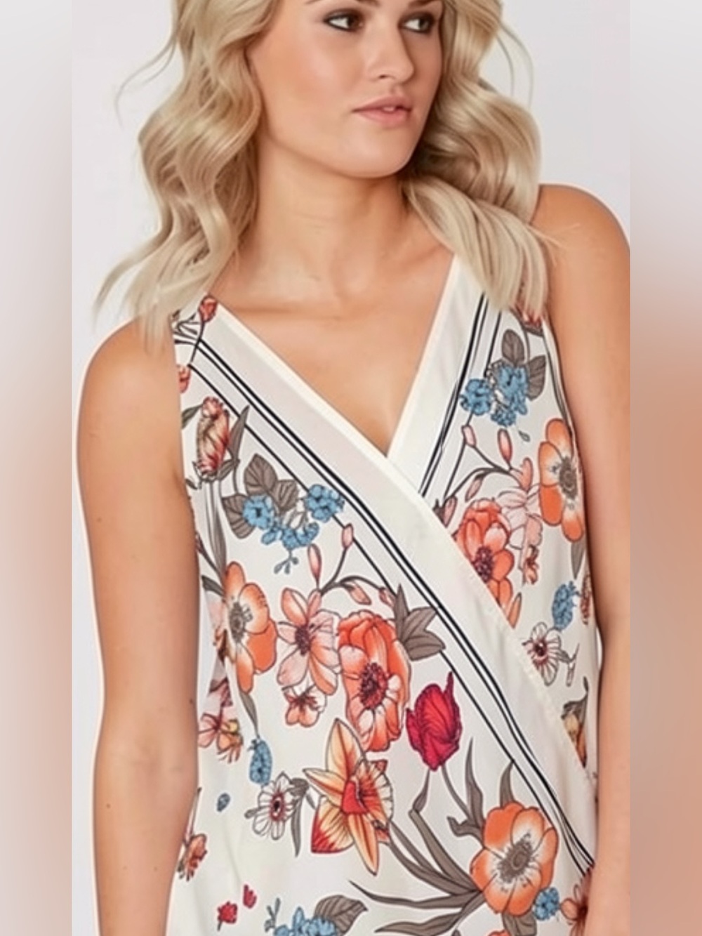 Buckle day trip surprise Tank Top L